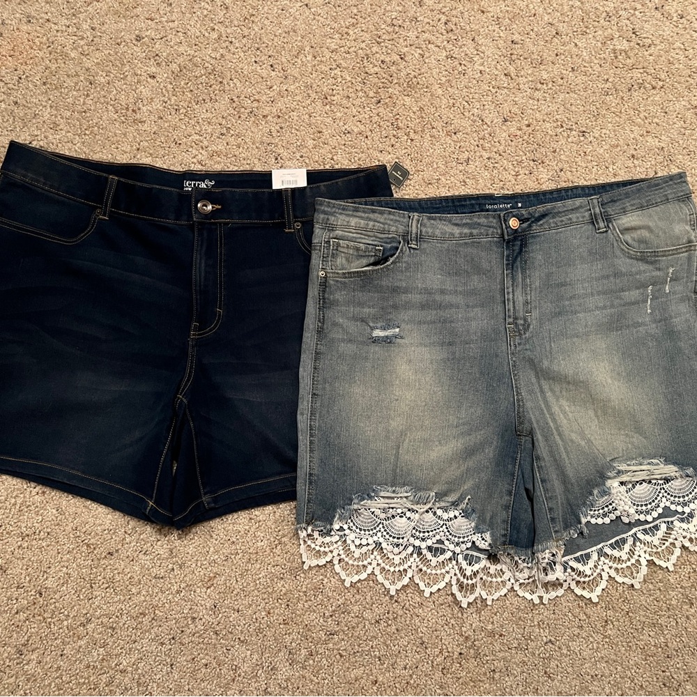 Women’s shorts LOT